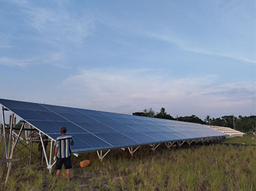 Bodenmontagesystem 325 kW